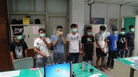 屏東,潮州,名牌,投案,嫌犯,落網,海陸憲兵,命案,網友,走秀（圖／翻攝畫面）