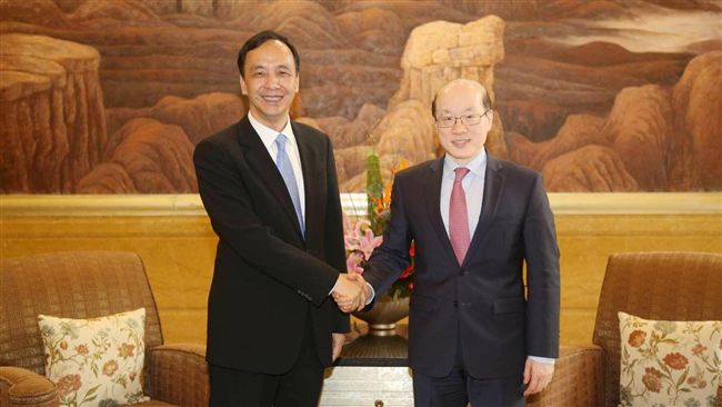 中國買辦復活？藍營上下瘋朝貢？