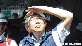 萬安演習，大樓內民眾配合警消救災疏散，台北市長柯文哲前往視導。 （圖／記者林敬旻攝）