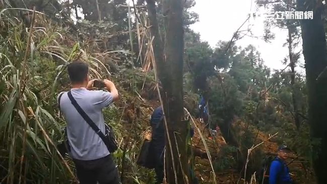 F-16飛官撞山失聯　疑發現屍塊