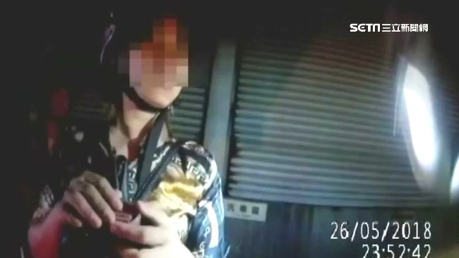 越女酒駕被攔　哭鬧求饒還稱患心臟病