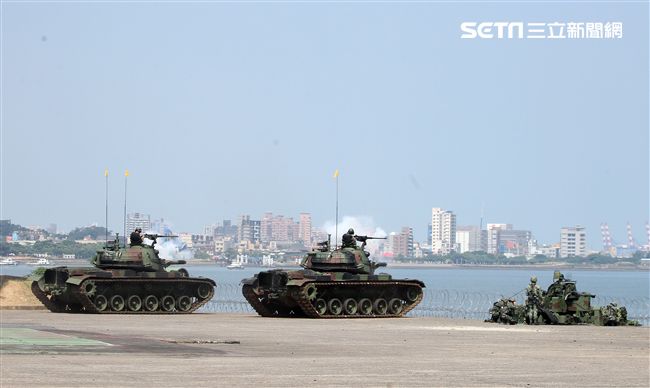 國軍「漢光34號」演習實兵驗證進入第2天，負責淡水河防守備任務的第三作戰區關渡地區指揮部，針對河防實