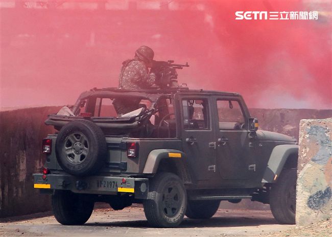 部隊官兵必須透過平日真實的戰備訓練，再利用各項演習時機，驗證指揮與協調機制，將戰力發揮至極致。（記者