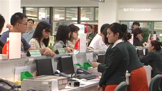 補簽證趕不上飛機　回程機票也被取消