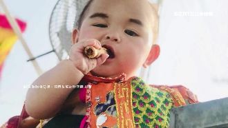 西港蜈蚣陣孩扮將軍　神童萌翻全場