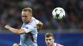 波蘭出征世足前夕，傷了後場大將。（圖／美聯社／達志影像）