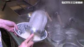 牛肉麵、煮麵／資料照