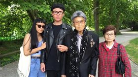 ▲傅達仁的家人都在瑞士陪伴他最後一段人生里程。（圖／翻攝自臉書）
