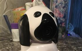 沒操作卻轉來轉去？嬰兒監視器怪怪的　竟然是駭客搞的鬼（圖／翻攝自臉書 美國,南卡羅來納州,監視器,駭客,嬰兒,APP,安全漏洞