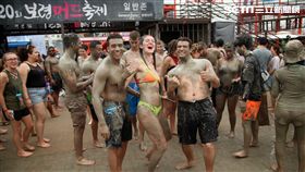 韓國保寧泥漿節,旅遊,美容泥漿,韓國慶典。（圖／記者簡佑庭攝）