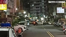 新北三重傳警匪槍戰！歹徒朝警開槍　躲藏公寓對峙中
圖記者游承霖攝影