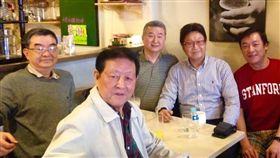 ▲資深體育媒體人蘇嘉祥2016年與郭幕儀、馮同瑜、傅達仁。（圖／取自蘇嘉祥臉書）