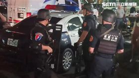 新北,三重,槍戰,可樂,對峙,頂樓。游承霖攝