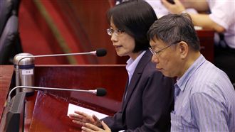 柯與藍營合立抹黑？吳音寧表哥爆料