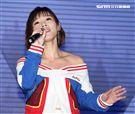 「能量歌姬」李佳薇全新專輯（相反的是）正式發片。（記者邱榮吉/攝影）