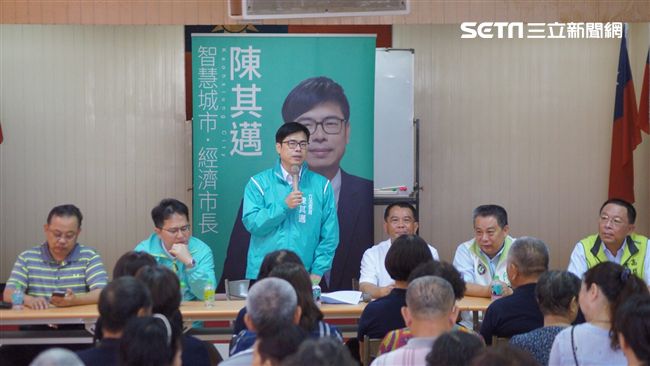 陳其邁走訪湖內燕巢　傾聽市民的聲音