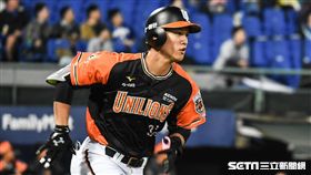 統一獅蘇智傑全壘打。 圖／記者林敬旻攝