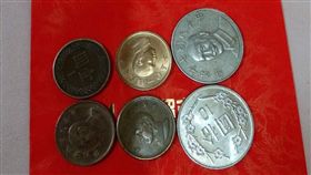 台北,報廢公社,哥哥,24元,2千元,紅包。翻攝自《爆廢公社》