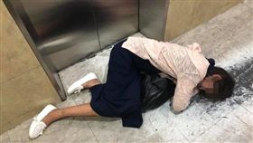 酒醉,女子,喝酒,檢屍,歪樓,爆料公社　圖／翻攝自臉書爆料公社