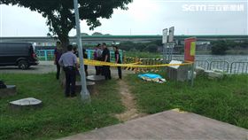 台北市雙溪碼頭遊艇趴上落水的陸女遺體已尋獲（翻攝畫面）