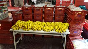 館長,陳之漢,健身房,香蕉 圖／翻攝自飆捍臉書