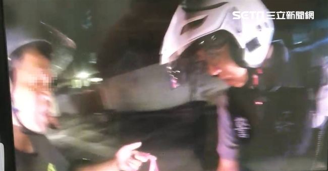 毒駕心虛拒檢逃逸　員警遭拖行5公尺