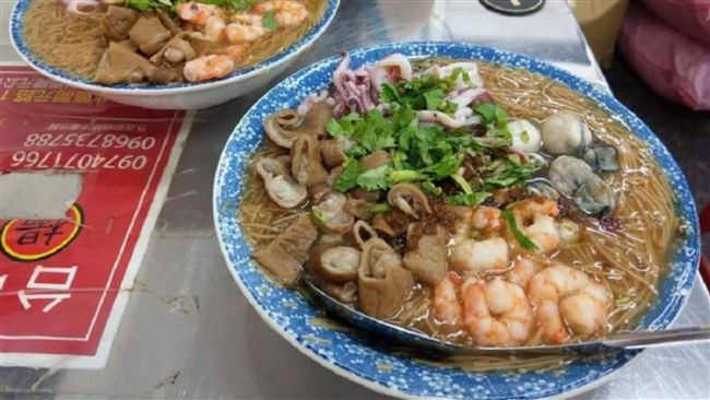 台南麵線超澎湃　4種海陸配料80元