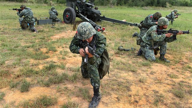 金門砲兵戰鬥教練　親兄弟攜手服役