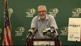 買貴退貨　零錢改買樂透獨得92億元（圖／翻攝自New Jersey Lottery臉書）


