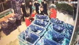 高雄,旗山,香蕉,蕉農,糾紛,圍毆,收購價格,傷害,恐嚇（圖／翻攝畫面）