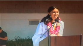 美國女高中生畢業致詞談性侵遭學校關麥消音（圖／翻攝自YouTube）