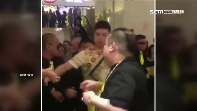 飯店灑4千萬鈔！大馬王子被爆是騙徒