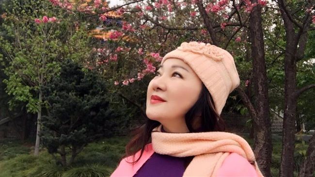 走出喪女之痛　白冰冰曝費玉清講色的