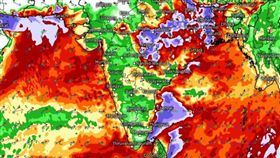 印度雨季釀災（圖／翻攝自推特@VijyaVijaya）