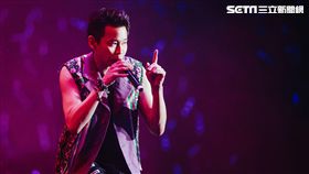 陶喆零距離與粉絲互動被無預警強抱。（圖／偉大文化提供）