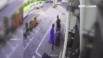 男騎士行搶加油站　得手後火速逃逸！