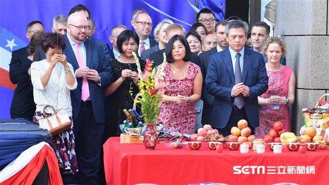 AIT：美助卿出席落成典禮非常恰當