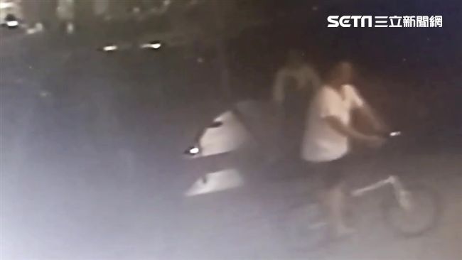 汐止有跟蹤狼？　騎單車尾隨夜歸女