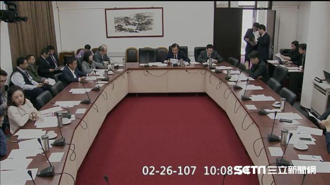 嚴德發缺席軍改協商　藍委不爽開罵