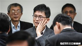 衛生及環境委員會審查空污法，環保署副署長詹順貴列席。 圖／記者林敬旻攝