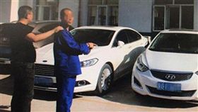 女搭車遭性侵　家屬親睹司機後座硬上／翻攝大陸中華網