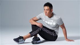 時尚運動輕跑鞋 趙駿亞 diadora提供