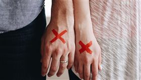 夫妻,外遇,偷吃,出軌(圖/pixabay)