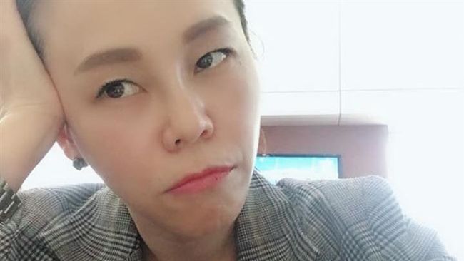 激吻鮮肉捲醜聞　彭佳慧避走星光大道