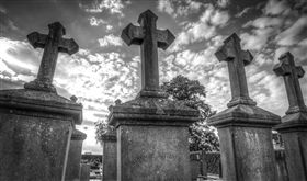 墳墓,死亡,埋葬,墓碑,公墓,十字架,圖／翻攝自Pixabay