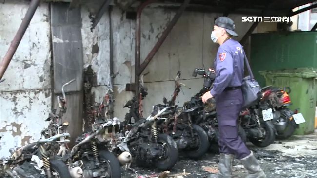 台銀宿舍清晨火警　12輛機車遭燒毀