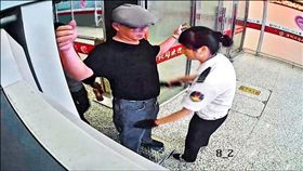 黃聖財夥同友人陳濬承，騙越籍女子何翠玲赴中洽商。翻攝照片