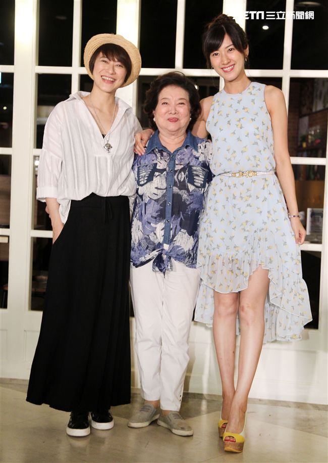 章家瑄、陳淑芳、陳怡嘉。（記者邱榮吉/攝影）