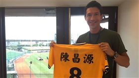 陳昌源為中信兄弟開球。（圖／敢夢者團隊提供）