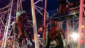 雲霄飛車,意外,甩出,墜落,出軌,美國,Daytona Beach Boardwalk,遊樂園,佛州  圖／翻攝自推特　https://goo.gl/rZSJtN